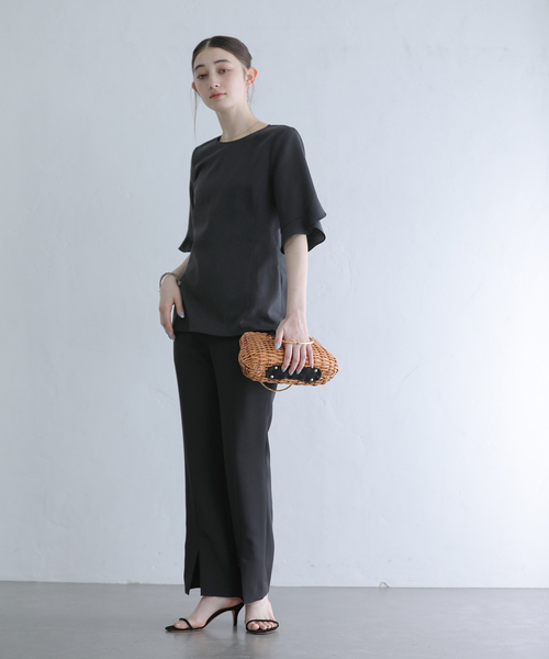 La TOTALITE（ラトータリテ）の「フリルスリーブブラウス（シャツ/ブラウス・レディース・ホワイト/ベージュ/ブラック・FREE）」の8枚目の写真