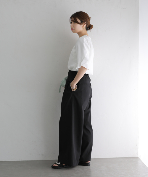 La TOTALITE（ラトータリテ）の「フリルスリーブブラウス（シャツ/ブラウス・レディース・ホワイト/ベージュ/ブラック・FREE）」の14枚目の写真