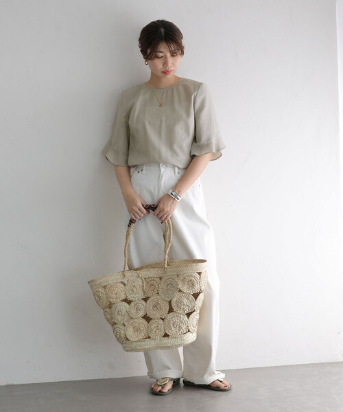 La TOTALITE（ラトータリテ）の「フリルスリーブブラウス（シャツ/ブラウス・レディース・ホワイト/ベージュ/ブラック・FREE）」の19枚目の写真