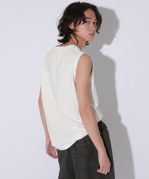 Anui（アニュイ）の「【UNISEX】AnuiロゴノースリーブTシャツ（Tシャツ/カットソー・レディース・ブラック/オフホワイト・MEDIUM）」の22枚目の写真