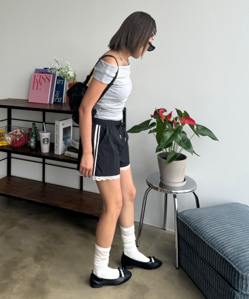 SHAGGIE（シャギー）の「ギャザーワンハンドルバッグ（ハンドバッグ・レディース・ブラック/ホワイト・FREE）」の16枚目の写真