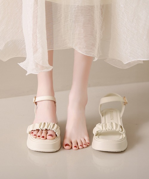 Miniministore(ミニミニストア)の「厚底サンダル 太ヒール 美脚 春夏(サンダル・レディース・ブラック/アイボリー・22.5cm/23.5cm/24.0cm/23.0cm/25.0cm/24.5cm)」の8枚目の写真