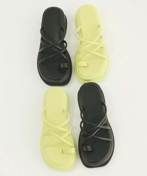 MERLOT(メルロー)の「コードストラップヒールサンダル(サンダル・レディース・ブラック/イエロー・SMALL/MEDIUM/LARGE)」の6枚目の写真