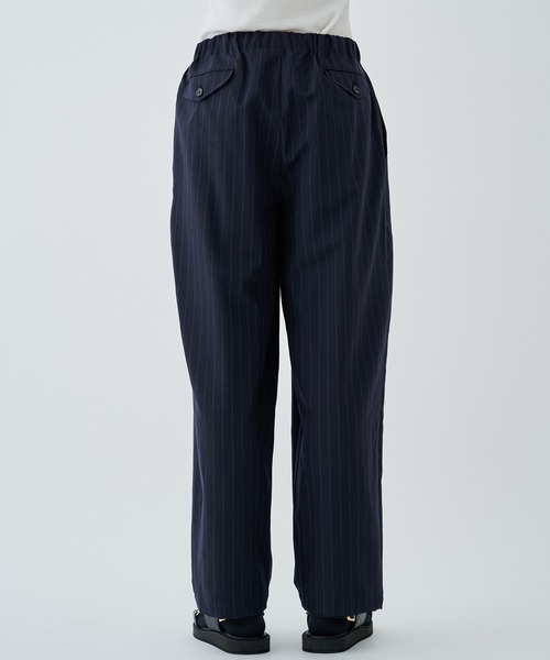 marka(マーカ)の「COCOON WIDE EASY PANTS(スラックス・メンズ・ブラック/ネイビー・1/2)」の11枚目の写真