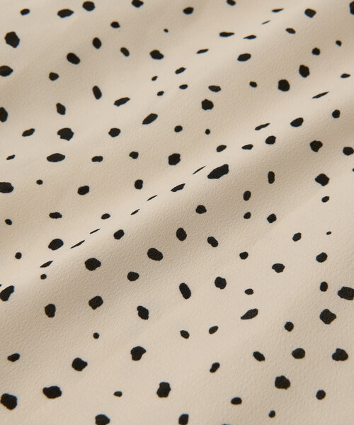 un dix cors（アンディコール）の「変形ドットナロースカート（スカート・レディース・ブラック/ホワイト・FREE）」の8枚目の写真