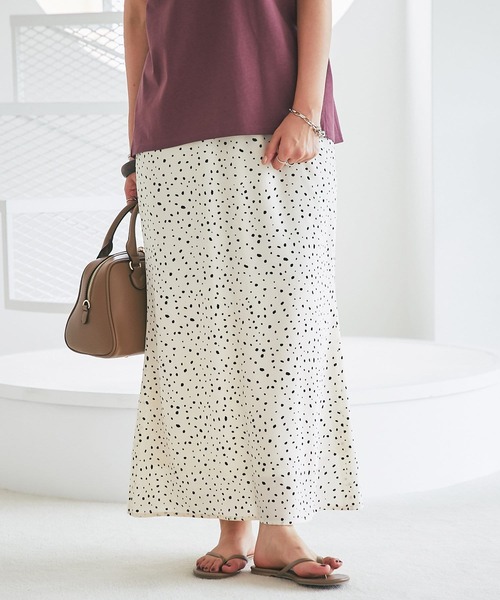 un dix cors（アンディコール）の「変形ドットナロースカート（スカート・レディース・ブラック/ホワイト・FREE）」の2枚目の写真