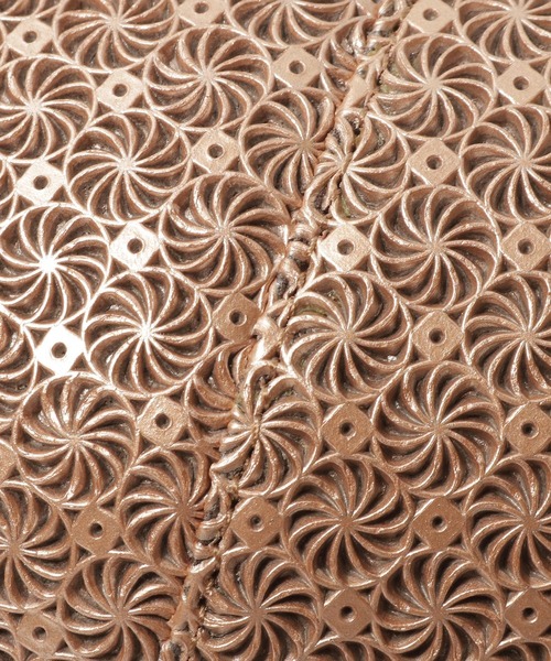 HIROKO HAYASHI（ヒロコハヤシ）の「GIRASOLE（ジラソーレ）クロワッサンバッグM（ハンドバッグ・レディース・ブラック系/シルバー/ゴールド系/ゴールド系3/ピンク系・00）」の22枚目の写真