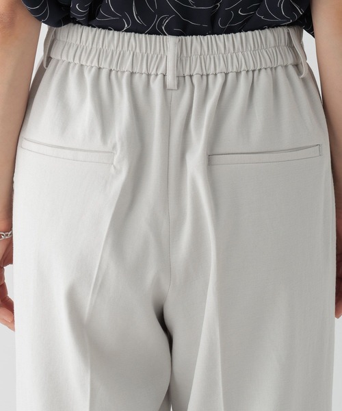 Elura（エルーラ）の「冷感ドライワイドパンツ/124130（その他パンツ・レディース・ライトグレー/ベージュ/ブラック・LARGE/MEDIUM）」の7枚目の写真