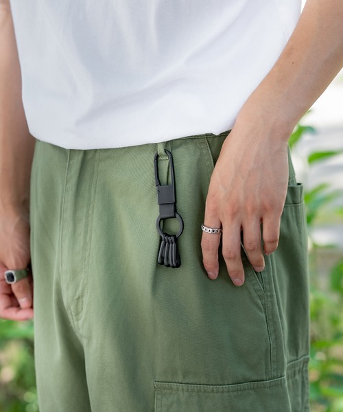 improves(インプローブス)の「カラビナ キーリング ホルダー(キーホルダー・メンズ・アンティークゴールド/シルバー/ブラック・FREE)」の4枚目の写真