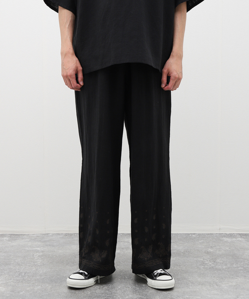 417 EDIFICE（フォーワンセブンエディフィス）の「メンアサエンブロイダリー イージーパンツ（スラックス・メンズ・ブラック・LARGE/MEDIUM）」の17枚目の写真