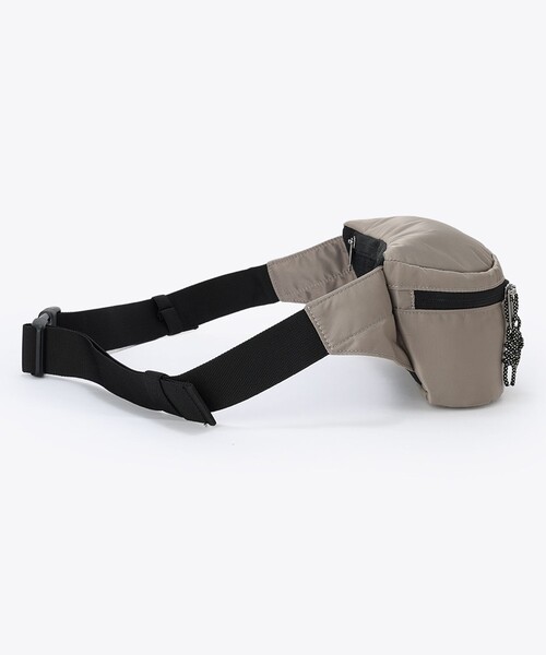 Columbia（コロンビア）の「撥水 Columbia／グレートスモーキーガーデン ヒップバッグ／コロンビア（ボディバッグ/ウエストポーチ・レディース・イエロー/ブルー/ブラック/ブルー系その他/ベージュ・ONE SIZE）」の20枚目の写真