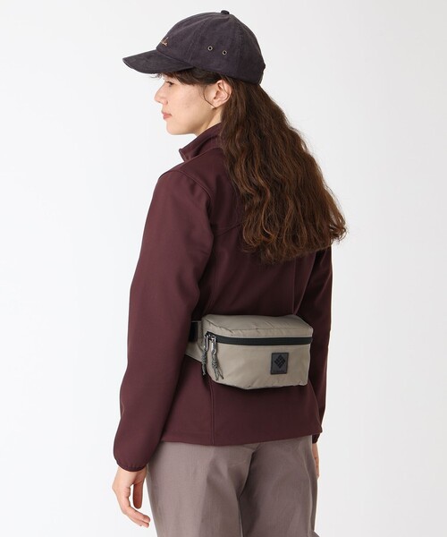 Columbia（コロンビア）の「撥水 Columbia／グレートスモーキーガーデン ヒップバッグ／コロンビア（ボディバッグ/ウエストポーチ・レディース・イエロー/ブルー/ブラック/ブルー系その他/ベージュ・ONE SIZE）」の8枚目の写真