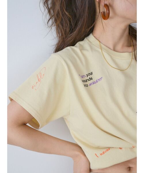 Ungrid(アングリッド)の「ミックスロゴデザインTee(Tシャツ/カットソー・レディース・イエロー/オフホワイト/チャコールグレー・FREE)」の19枚目の写真