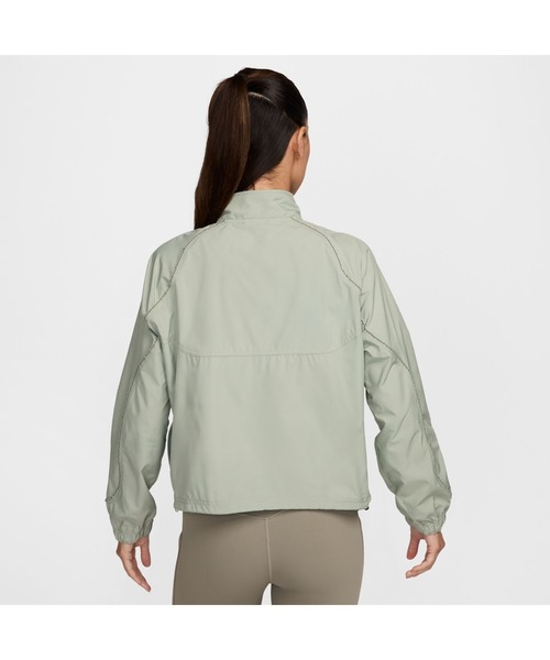 NIKE(ナイキ)の「ナイキ NIKE ナイキ DF ITS ジャケット(ブルゾン・レディース・オリーブ/ベージュ/ブラック・S/M/L)」の13枚目の写真