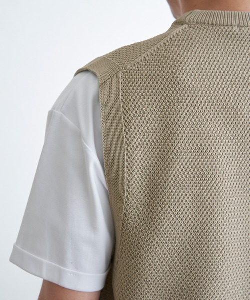 ikka（イッカ）の「【洗濯機で洗える】GOKU楽ニット鹿の子ベスト（ベスト・メンズ・ブラック/ベージュ/ブラウン/グリーン・M/L/XL/S）」の16枚目の写真