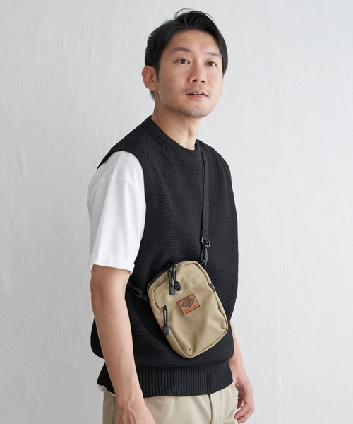 ikka（イッカ）の「【洗濯機で洗える】GOKU楽ニット鹿の子ベスト（ベスト・メンズ・ブラック/ベージュ/ブラウン/グリーン・M/L/XL/S）」の19枚目の写真