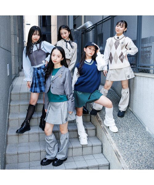 algy（アルジー）の「ニットビスチェ&ロンTセット（ニット/セーター・キッズ・チャコール/ベージュ/ブルー・SMALL/MEDIUM/X-SMALL/XX-SMALL）」の7枚目の写真