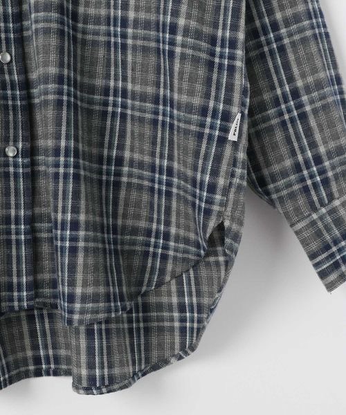 PBLIM（ページボーイリム）の「PBLIM/ウエスタンチェックシャツ（シャツ/ブラウス・レディース・ブルー/レッド・FREE）」の6枚目の写真