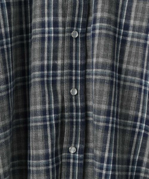 PBLIM（ページボーイリム）の「PBLIM/ウエスタンチェックシャツ（シャツ/ブラウス・レディース・ブルー/レッド・FREE）」の7枚目の写真