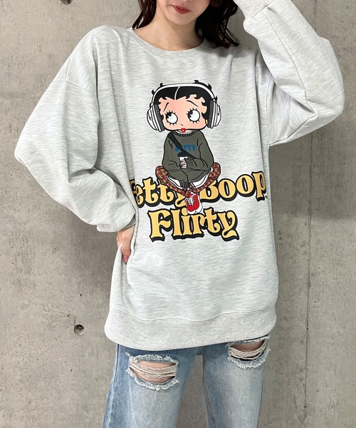 GLAMOROUS JANE(グラマラスジェーン)の「BETTY BOOPプリントプルオーバー(スウェット・レディース・ブラック/チャコールグレー/杢グレー・FREE)」の3枚目の写真