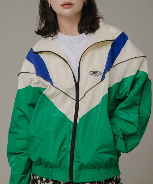 URBAN RESEARCH Sonny Label(アーバンリサーチサニーレーベル)の「『ユニセックス』GEM SPORTSWEAR NYLON TRACK JACKET(ナイロンジャケット・レディース・グリーン系その他/ブラック系その他・SMALL/MEDIUM/LARGE)」の16枚目の写真