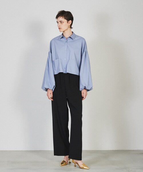 cloenc（クロエンス）の「◆【手洗い可】ボリュームスリーブ クロップドシャツ（シャツ/ブラウス・レディース・アイボリー/ブラック/ブルー・02）」の3枚目の写真