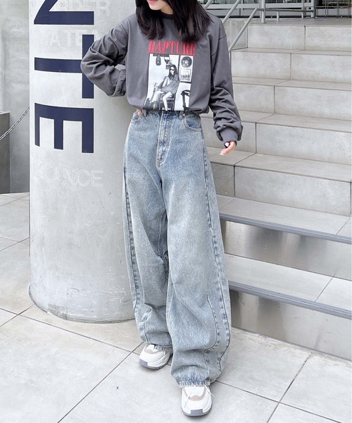 INGNI(イング)の「転写プリントロゴロングTシャツ(Tシャツ/カットソー・レディース・ベージュ系2/グレー系9/ホワイト×レッド/グレー系5・M)」の14枚目の写真