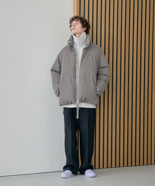 STERNBERG(スタンバーグ)の「パファーダウンジャケット(ブルゾン・メンズ・ブラック/ブラウン・LARGE/MEDIUM)」の20枚目の写真
