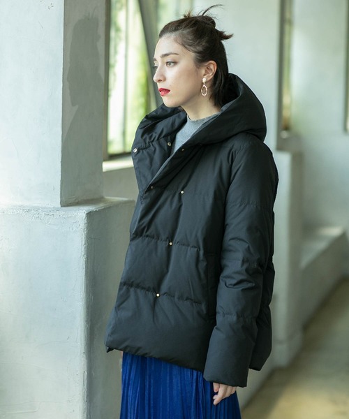 OPAQUE.CLIP（オペークドットクリップ）の「◆《S-LLsize》フードミドルダウンコート【洗濯機洗い可/撥水/防風/抗菌加工】（ダウンジャケット/コート・レディース・ブラック/オフホワイト/キャメル・36/38/40/42）」の19枚目の写真