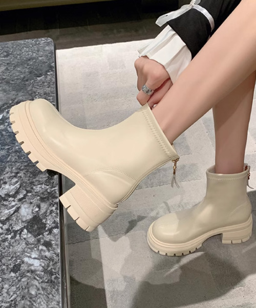 【セール】厚底トラックソールショートブーツ バックジップ（ブーツ）｜COCOMOMO（ココモモ）