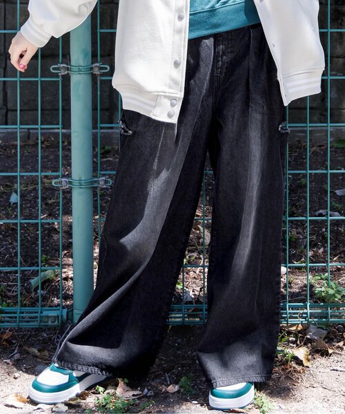 algy（アルジー）の「タックデニムワイドパンツ（デニムパンツ・キッズ・ブルー/サックスブルー/ブラック・MEDIUM/X-SMALL/XX-SMALL/SMALL）」の2枚目の写真