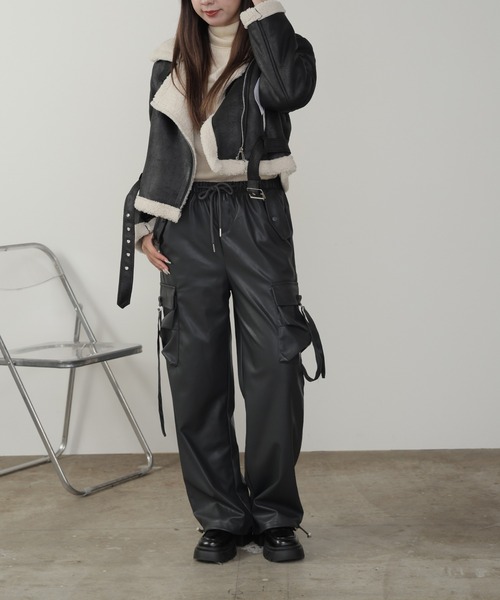 ベルト付き ショート丈 ボアライダースジャケット（ライダース