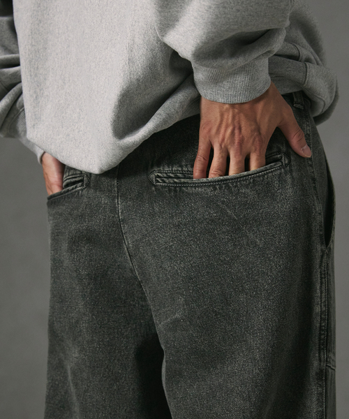 JOURNAL STANDARD relume（ジャーナルスタンダード　レリューム）の「フェードカラーデニム ベイカーパンツ（デニムパンツ・メンズ・ブラック/キャメル/ボルドー・LARGE/MEDIUM）」の18枚目の写真