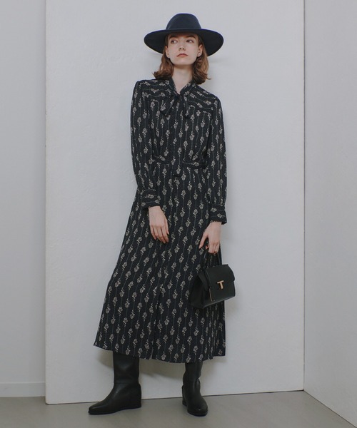 アルアバイル　ワンピース　ペチコート付　allureville セール】 ダブルアムンゼンVネックタックワンピース （ロング