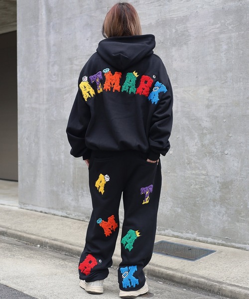 ATMARK(アットマーク)の「《フリーサイズ / UNISEX 》完売商品予約販売スタート ATMARKサガラ刺繍スウェットパンツ 裏起毛 セットアップ可能(スウェットパンツ・レディース・ブラック/チャコールグレー/ホワイト・FREE)」の4枚目の写真