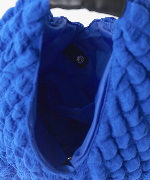 ROOPTOKYO（ループトウキョウ）の「ALOHA PEOPLE/アロハピープル ポップコーンショルダートライアングルトート（ショルダーバッグ・レディース・ロイヤルブルー/ホワイト・FREE）」の4枚目の写真