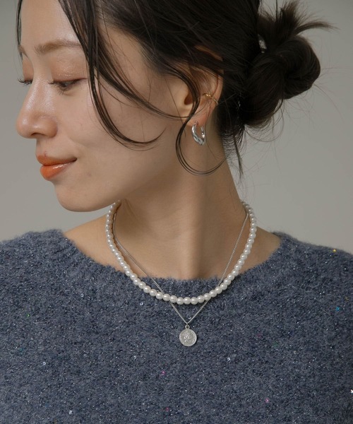 URBAN RESEARCH Sonny Label（アーバンリサーチサニーレーベル）の「パールコイン二連ネックレス（ネックレス・レディース・ゴールド/シルバー・ONE）」の13枚目の写真
