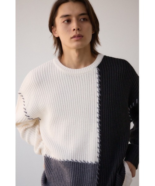 AZUL by moussy（アズールバイマウジー）の「スウィッチングブランケットステッチニット（ニット/セーター・メンズ・ブルー系その他/ホワイト系その他/ブラック系その他・MEDIUM/LARGE）」の4枚目の写真