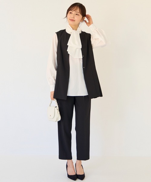 INCEDE（インシード）の「ストレッチツイル ペプラムベスト（ベスト・レディース・ブラック/ベージュ/ネイビー・M/L/LL）」の15枚目の写真