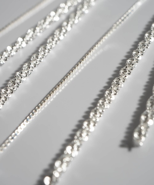 Ops.（オプス）の「ピアス 金属アレルギー対応 シルバー925 ゴールド フリンジ【Filara-pe フィララ】（ピアス（両耳用）・レディース・シルバー/イエローゴールド・ONE SIZE）」の15枚目の写真