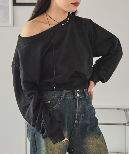 LinoU.（リノユー）の「ワンショルダースウェットプルオーバー（Tシャツ/カットソー・レディース・ホワイト/グレー/ブラック・FREE）」の8枚目の写真