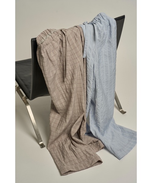 emmi(エミ)の「セミシアーパジャマライクパンツ(その他パンツ・レディース・ライトブルー/グレー・0/1)」の3枚目の写真