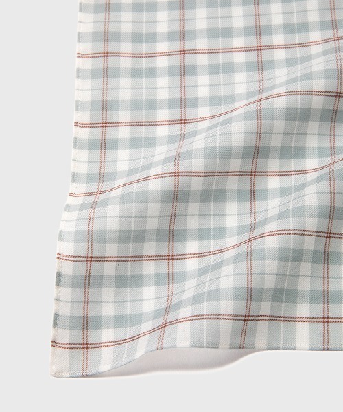FRED PERRY（フレッドペリー）の「Handkerchief／チェックハンカチ（ハンカチ/ハンドタオル・メンズ・ベージュ/ネイビー・ONE SIZE）」の5枚目の写真