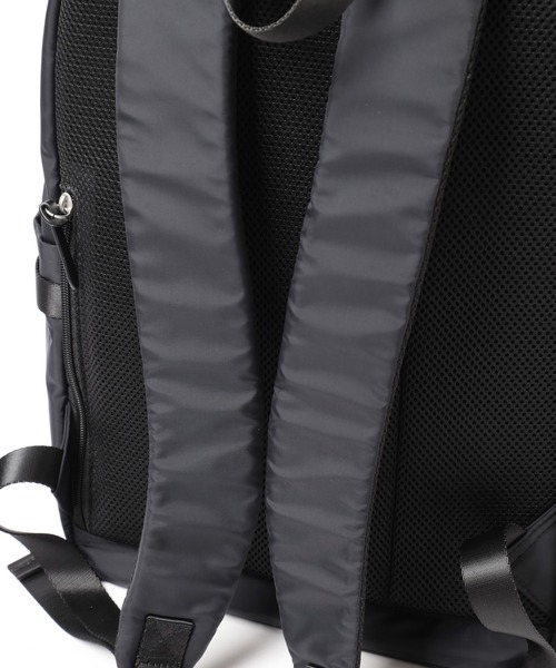 GLOBAL WORK(グローバルワーク)の「撥水ライトバッグパック/282071(バックパック/リュック・メンズ・ブラック/グレー・ONE SIZE)」の18枚目の写真