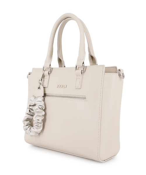 MURUA（ムルーア）の「MURUA(ムルーア) 2WAYハンドバッグ MR-B1335 ギャザーチャーム（ハンドバッグ・レディース・ブラック/ベージュ・FREE）」の10枚目の写真