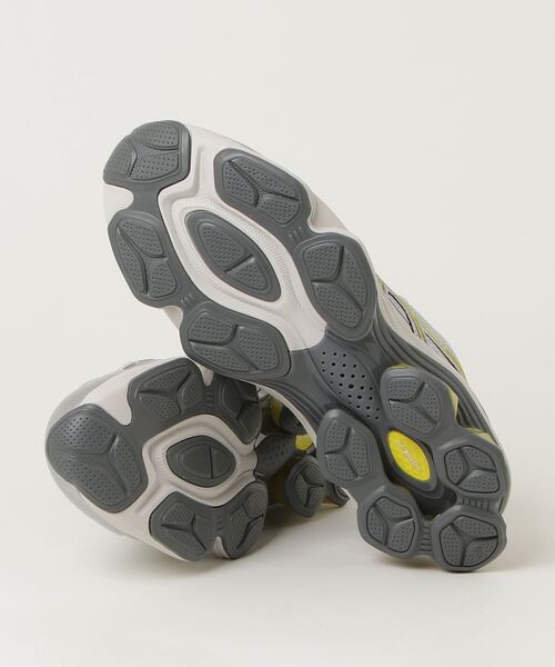 ASICS（アシックス）の「asics GEL-KINETIC FLUENT / アシックス ゲル-キネティック フルーエント（スニーカー・メンズ・グレー・26.5cm/27.0cm/27.5cm/28.0cm/28.5cm/26.0cm/25.5cm/29.0cm/29.5cm）」の3枚目の写真