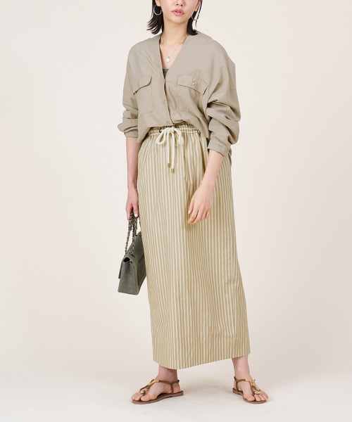 marmors（マルモア）の「【marmors】glitter basic tank top（タンクトップ・レディース・オートミール/ゴールド/シルバー/チャコールグレー・36）」の10枚目の写真