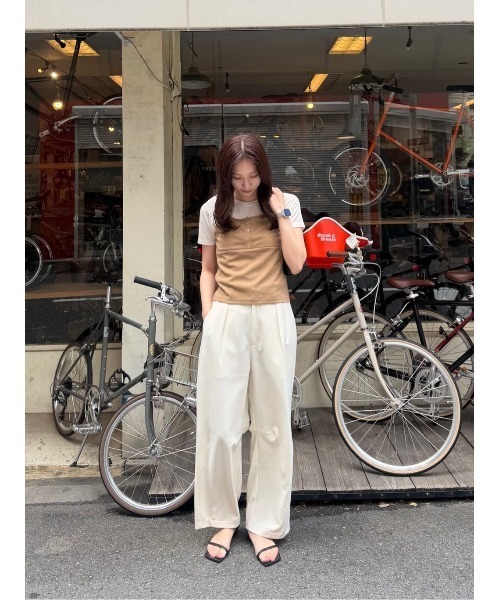 titivate(ティティベイト)の「ワンタックカラーワイドパンツ(その他パンツ・レディース・ブラウン/ライトグレー/ピンク/ブラック/ライトイエロー/オフホワイト・SP/S/M/MT/L)」の7枚目の写真
