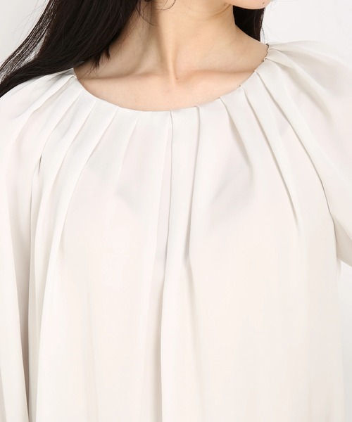 STRAWBERRY-FIELDS（ストロベリーフィールズ）の「襟タックサテンブラウス　シャツ・ブラウス（シャツ/ブラウス・レディース・ネイビー・2）」の5枚目の写真