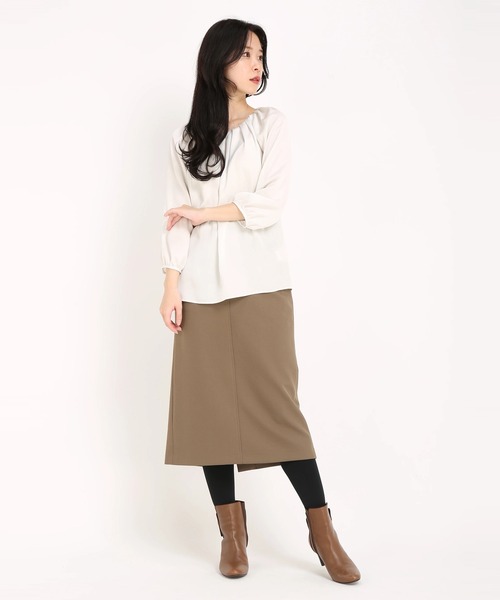 STRAWBERRY-FIELDS（ストロベリーフィールズ）の「襟タックサテンブラウス　シャツ・ブラウス（シャツ/ブラウス・レディース・ネイビー・2）」の9枚目の写真